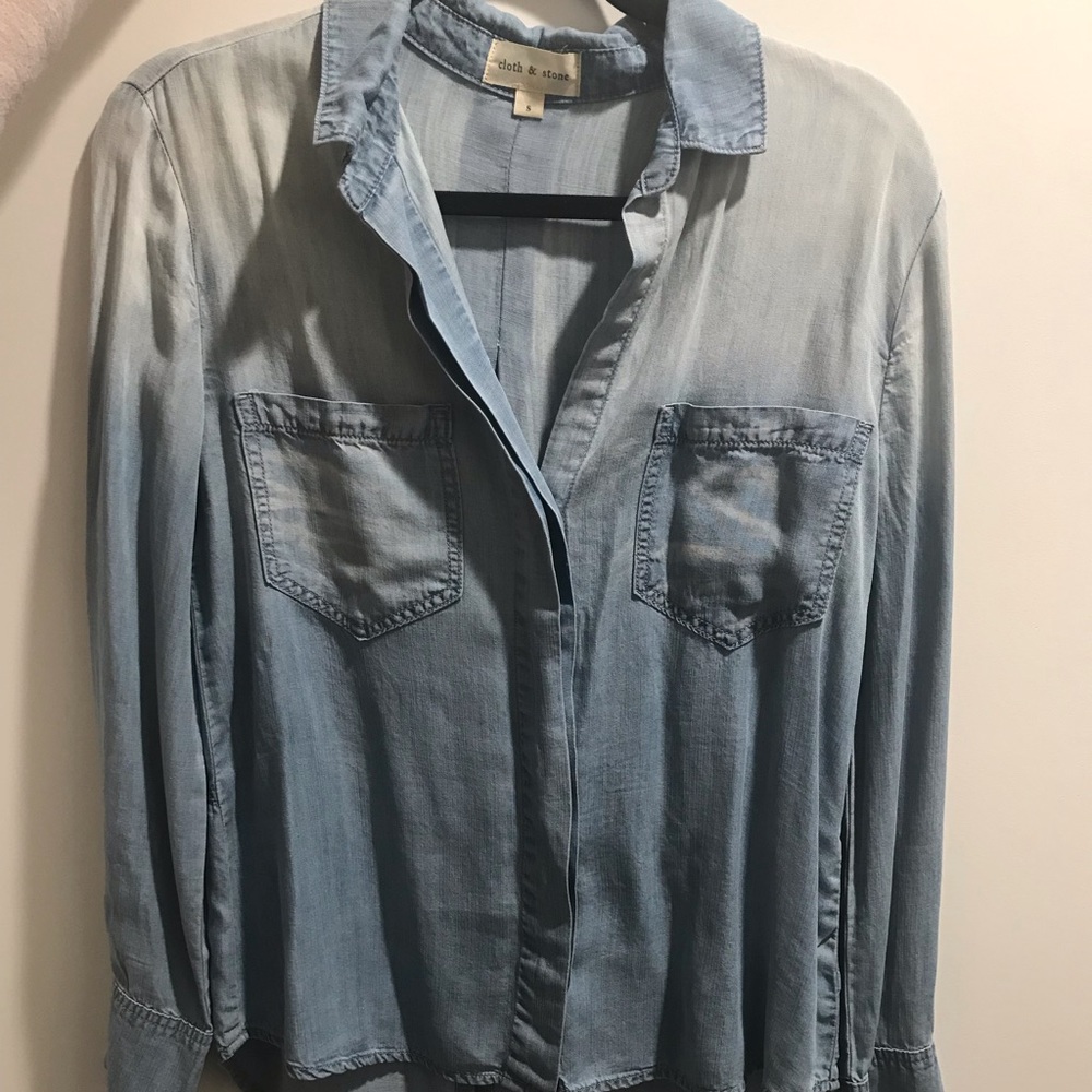 Cloth & Stone • Denim Button-Down • Size S